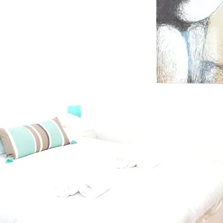 Διαμέρισμα With 2 Bedrooms In With Wifi